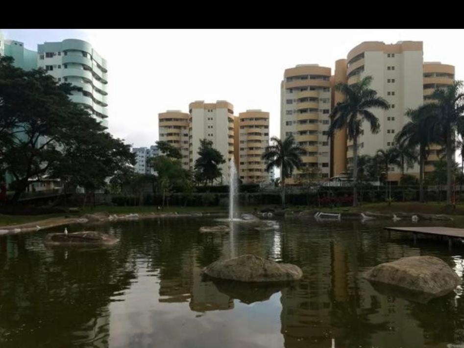 Mountain, Lake And Pool View Apartment Rio de Janeiro Room photo